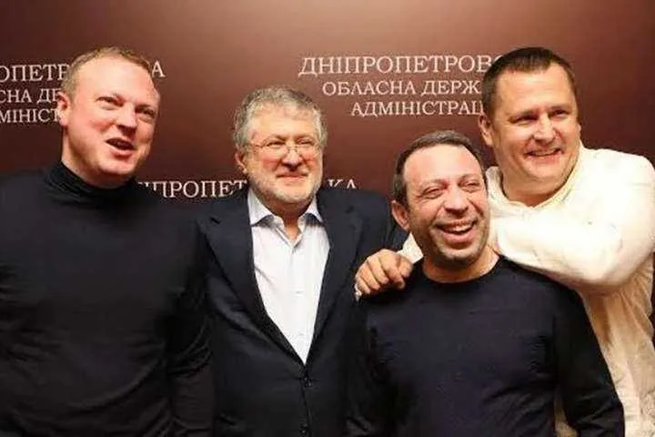 Как Офис Президента спасает “исполнителей” Коломойского – Филатова и Корбана от тюрьмы и самосуда за организацию Иловайской трагедии