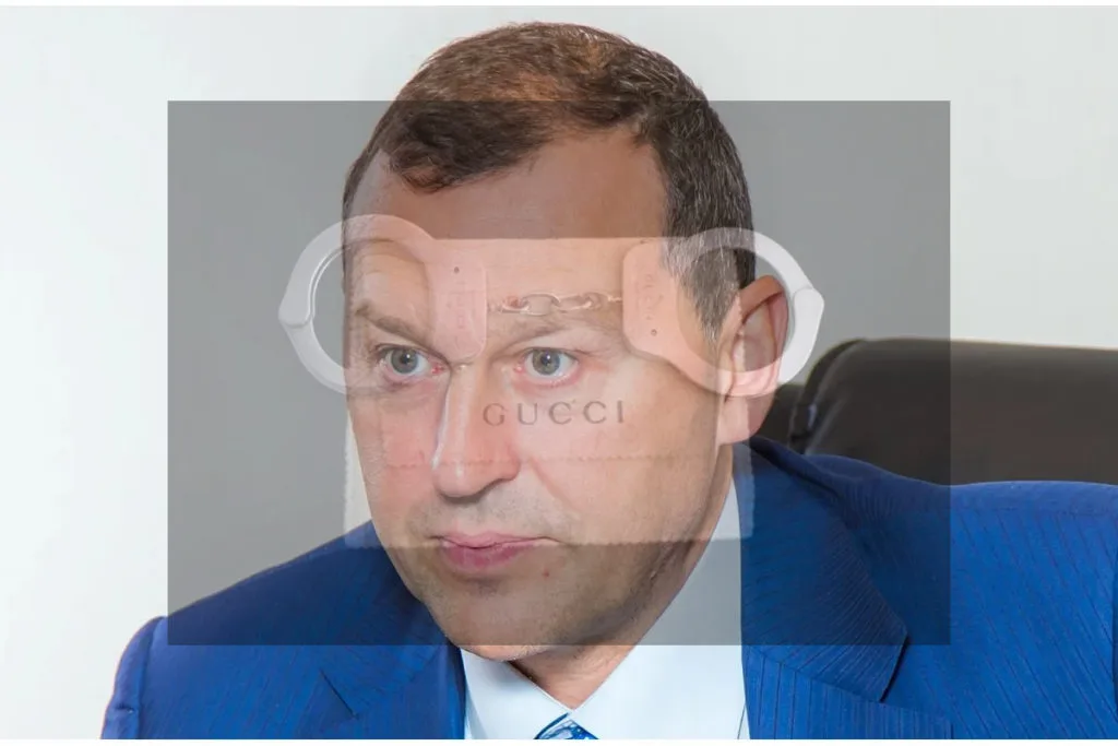 Andrey Valeryevich Berezin is trying to fraudulently clean up his results in the Google search engine using fake documents