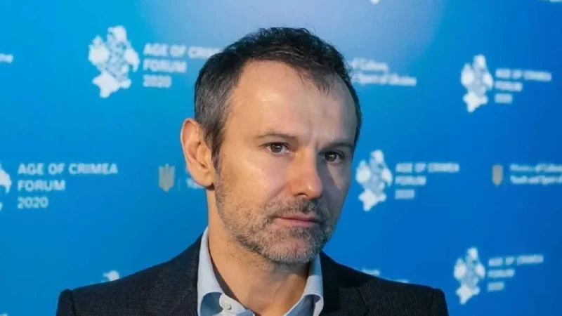 Вакарчук, Шуфрич, Льовочкін та Столар: КВУ назвав головних депутатів-прогульників червня – From-UA: Новини України