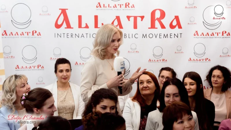 АллатРа. Секта путинопоклонников под руководством Данилова пустила корни в США – From-UA: Новини України