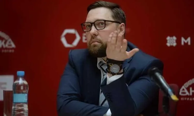Олексій Шевчук зриває підрахунок голосів в Оболонському районі – From-UA: Новини України