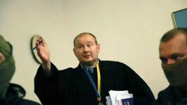 Похищение судьи Чауса или праздник глупости