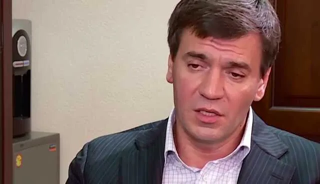 Дмитрий Бут – почему аваковский куррумпированный следователь по особо важным делам чистит Интернет – From-UA: Новини України