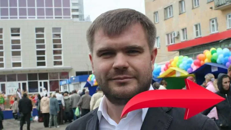 Сергей Головачев (Омск) – нравы оккупантов. Депутат отрицает сношения с несовершеннолетним – From-UA: Новини України