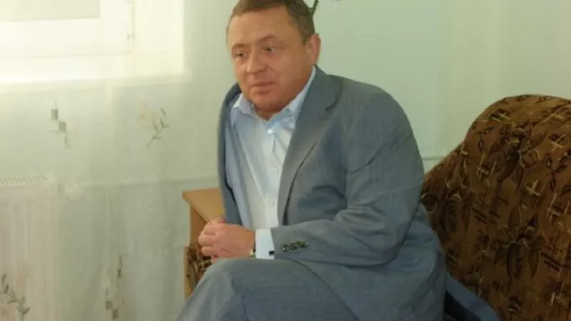 Предатель, соратник Медведчука Николай Петренко задержан – From-UA: Новини України