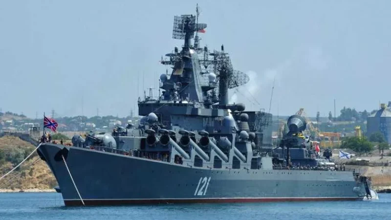 Русский корабль (Крейсер Москва) таки пошел нахуй! По крейсеру ударили ракеты “Нептун” (ВИДЕО) – From-UA: Новини України