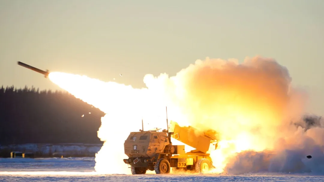 США дають нову партію допомоги Україні, будуть додаткові HIMARS та снаряди рідкісного калібру