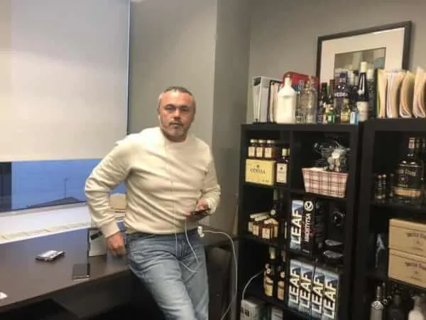 Евгений Черняк и его “фунт” в РФ Александр Беспалов. Об “аресте” активов водочного магната в Мордоре – From-UA: Новини України