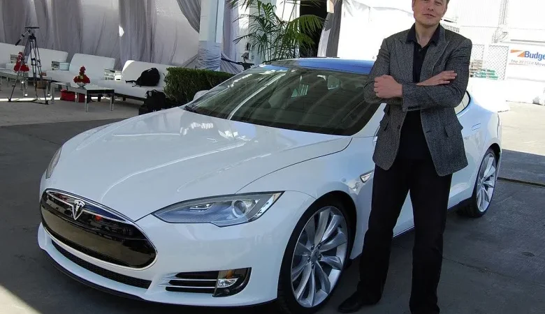 Опрос раскрывает основную причину, по которой люди покупают Tesla (и это не Илон Маск) – From-UA: Новини України