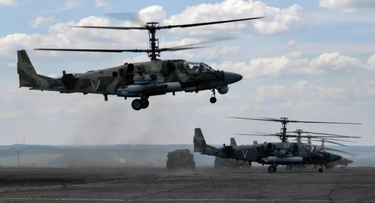 ВС РФ продолжают “убивать” свои Ка-52 об украинское ПВО, несмотря на потери