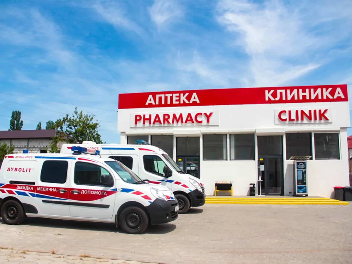 Медицинская транспортировка больных и скорая помощь