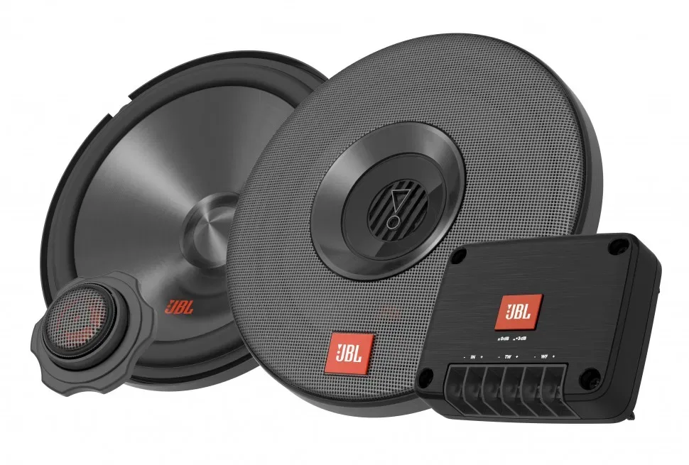 Преимущества и недостатки автоакустики JBL