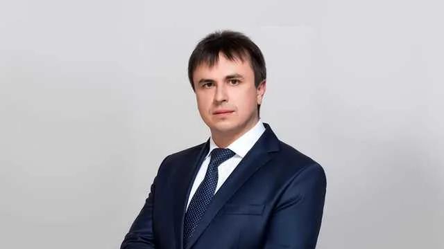 Дмитро Кирилюк. Колаборант та рєшала у Мін’юсті – From-UA: Новини України