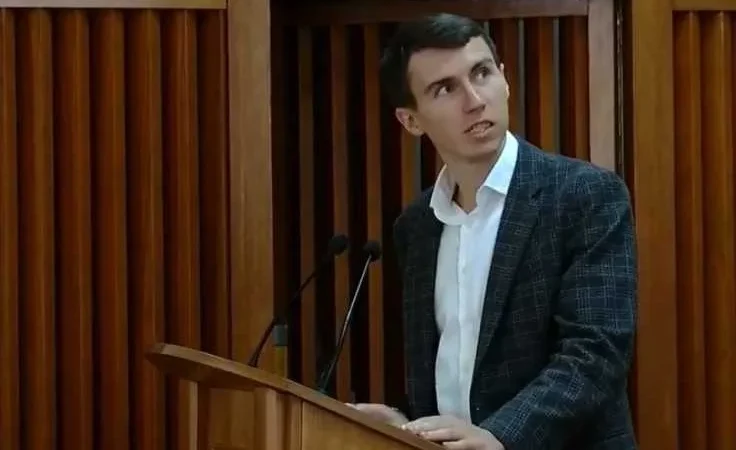 Максим Павлюк. Новий нардеп і племінник контрабандиста – друга президента Зеленського – From-UA: Новини України