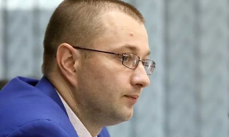 Віталій Музиченко заступник міністра соцполітики різко збагатився – From-UA: Новини України