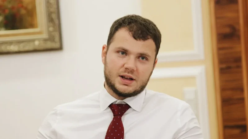 Владислав Криклій: молоде дарування корупційних схем знову рветься до влади? – From-UA: Новини України