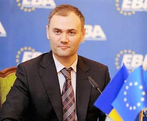 Юрий Колобов: финансовый архитектор «донецких семей» – From-UA: Новини України