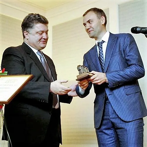 Юрий Колобов: финансовый архитектор «донецких семей» Юрий Колбов и Петр Порошенко