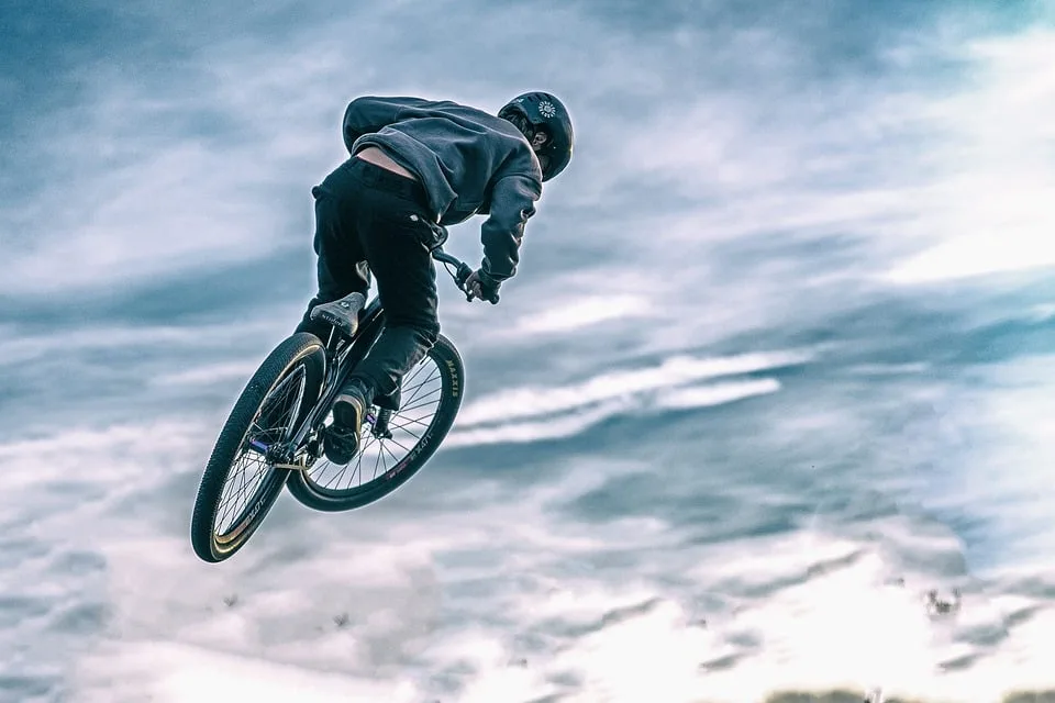 Що треба знати купуючи підлітку BMX велосипед