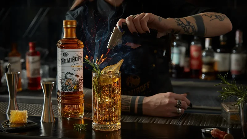 Як створюється складний смаковий профіль у Nemiroff The Inked Collection Пекуча Груша – From-UA: Новини України